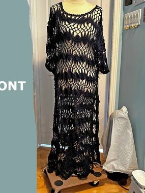 OVER DRESS OR COVERUP, ALLOVER CROCHET, NAVY, SIZE 3X, MAXI LENGTH, LONG SIDE